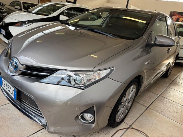 Toyota Auris 1.8 Hybrid Lounge