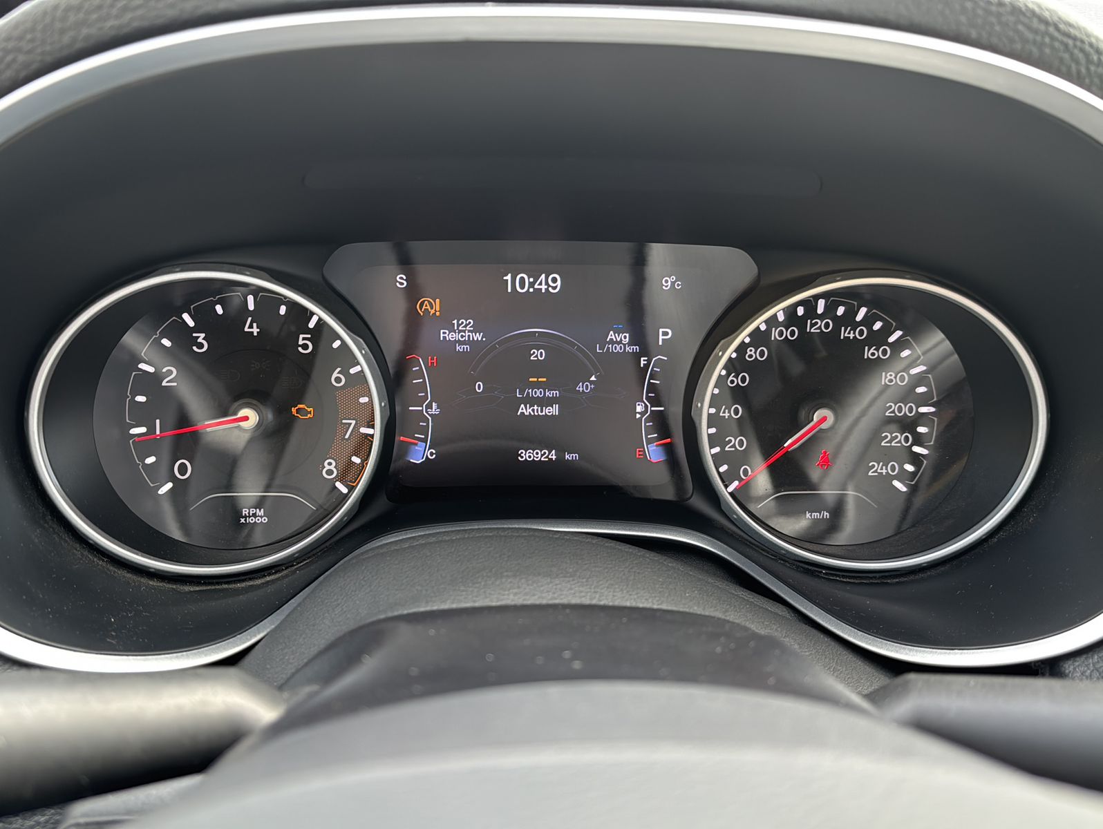 Fahrzeugabbildung Jeep Compass Limited FWD