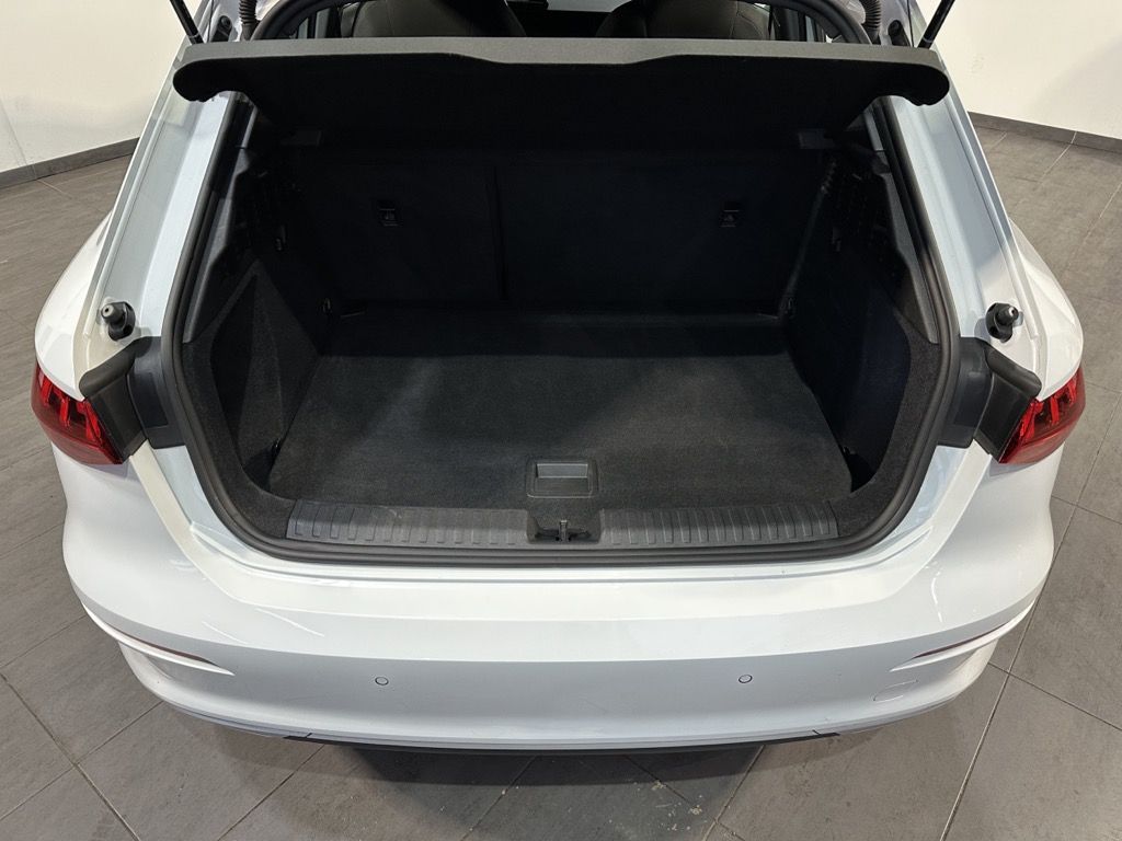 Fahrzeugabbildung Audi A3 SpB 35 TDI Advanced NAV+LED+VC+CARPLAY+1HD
