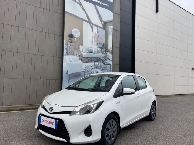 Toyota Yaris 1.5 Hybrid 5 porte Lounge