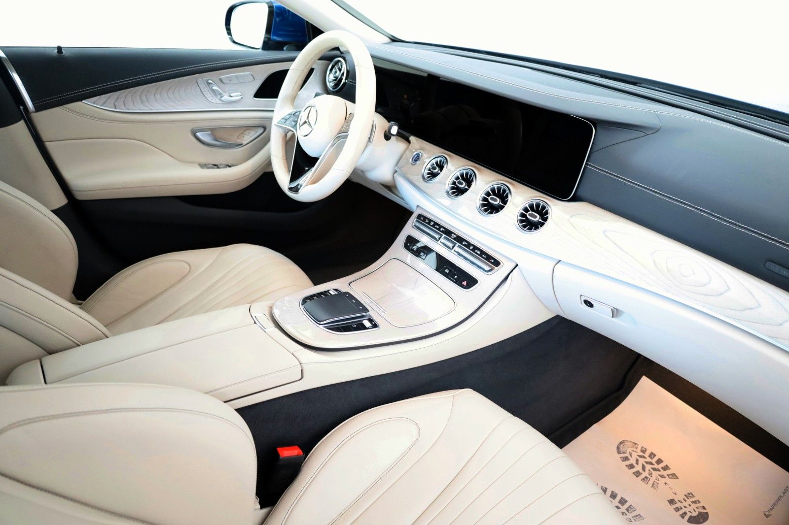 Fahrzeugabbildung Mercedes-Benz CLS 400 d Avantgarde 4M,SH,HUD,360Kamera,AHK +WR