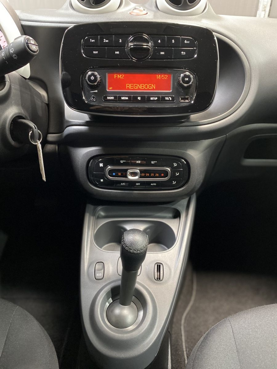 Fahrzeugabbildung Smart forFour   EQ LED-TF#Cool&Audio-Paket#Tempomat