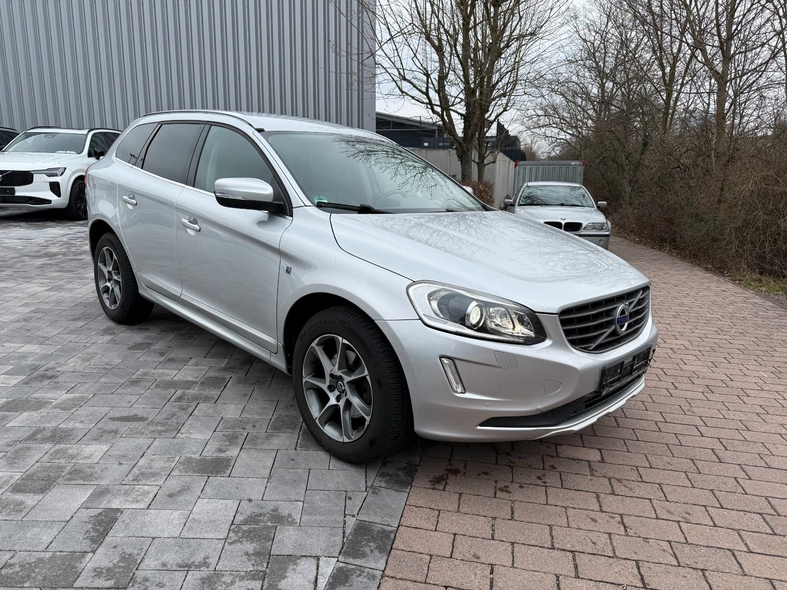 Volvo XC60 D3 OCEAN RACE AUTO LEDER AHK CAM