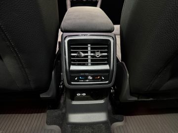 Fahrzeugbestand 27 Skoda Kodiaq 1.5 TSI Sportline 7-Sitze AHK Matrix