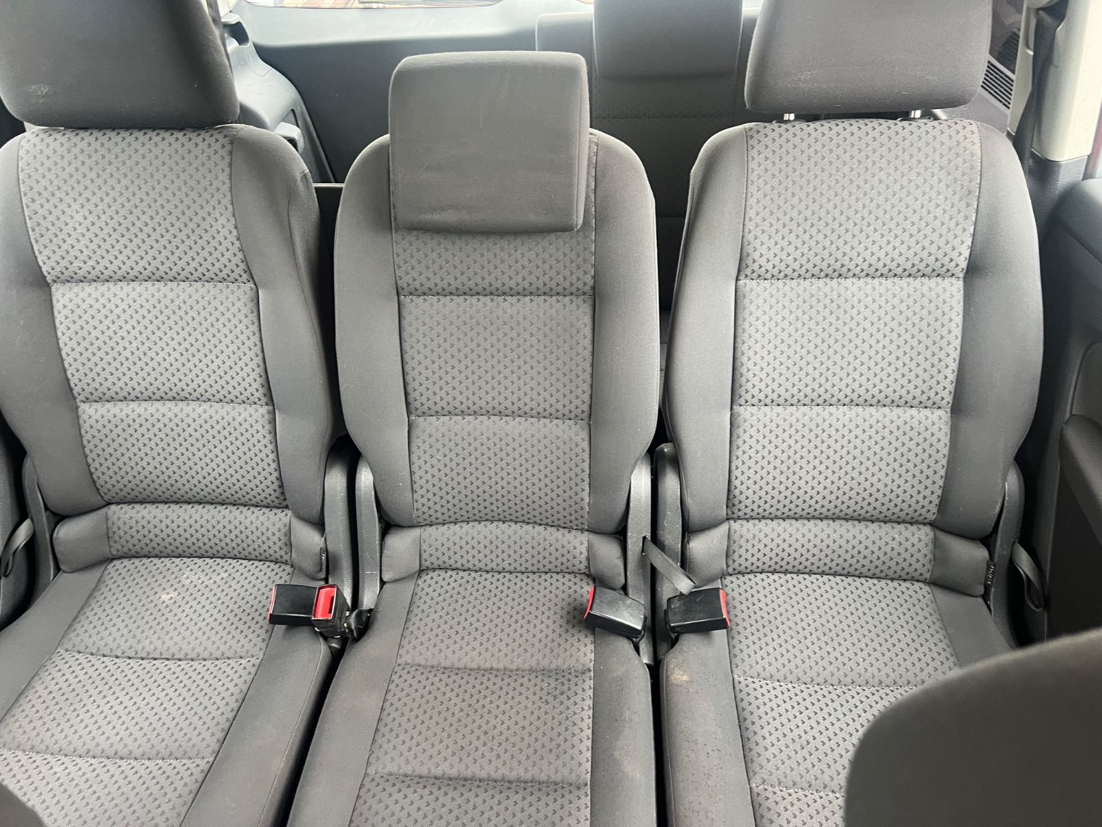 Fahrzeugabbildung Volkswagen Touran 1.6 Conceptline * 7.SITZER *KAMERA *