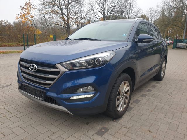 Hyundai Tucson blue Advantage -Navi