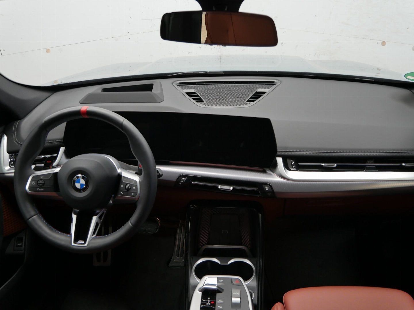 Fahrzeugeinzelansicht 11 Fahrzeugabbildung BMW X1 M35i xDrive |Aktivsitz |Head-Up |19 M LMR
