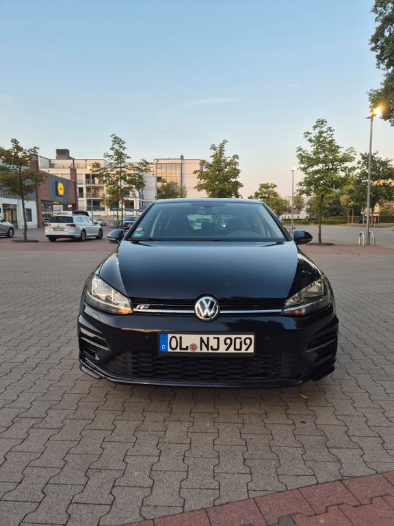 Image of Volkswagen Golf