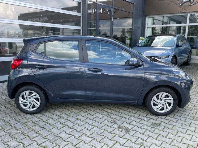 Fahrzeugabbildung Hyundai i10 KLIMA SITZ+LENKRADHEIZUNG PDC