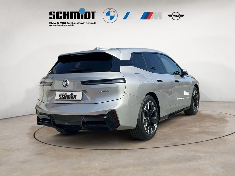 BMW iX - Bild 6