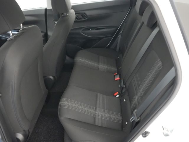 i20 FACELIFT SELECT+NAVI+RÜCKFAHRKAMERA+PARKPILO