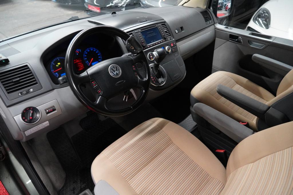 Volkswagen T5 California