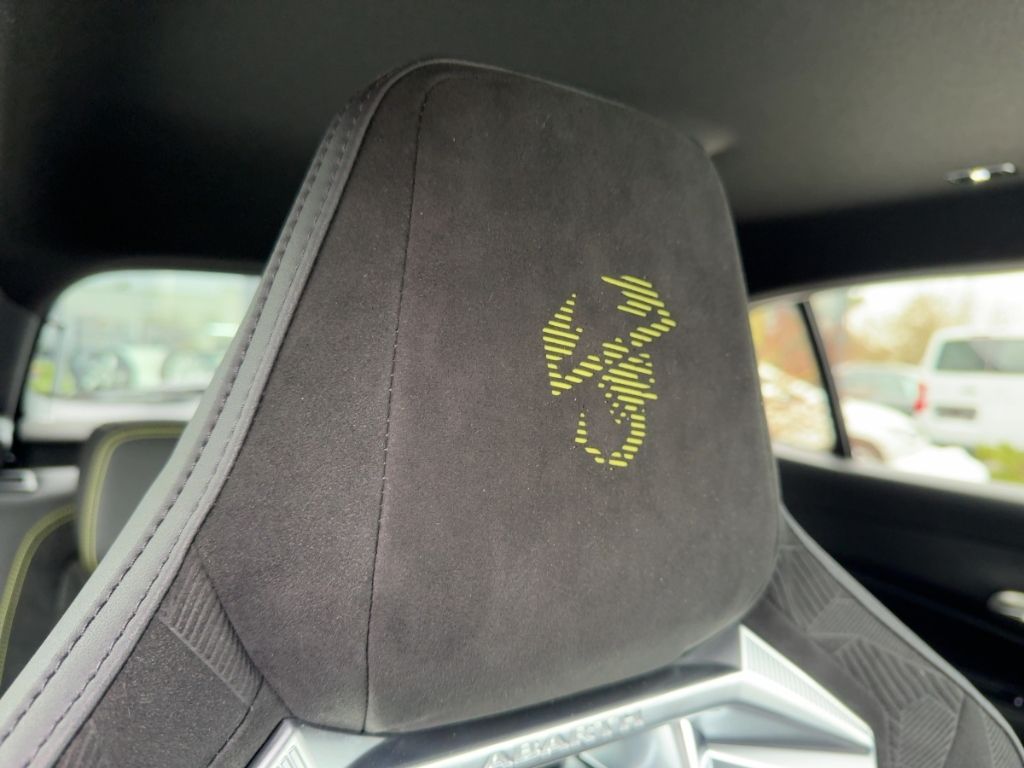 Fahrzeugabbildung Abarth 600e 280PS, Sabelt-Sitze