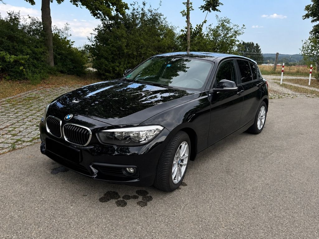 Image of BMW 120