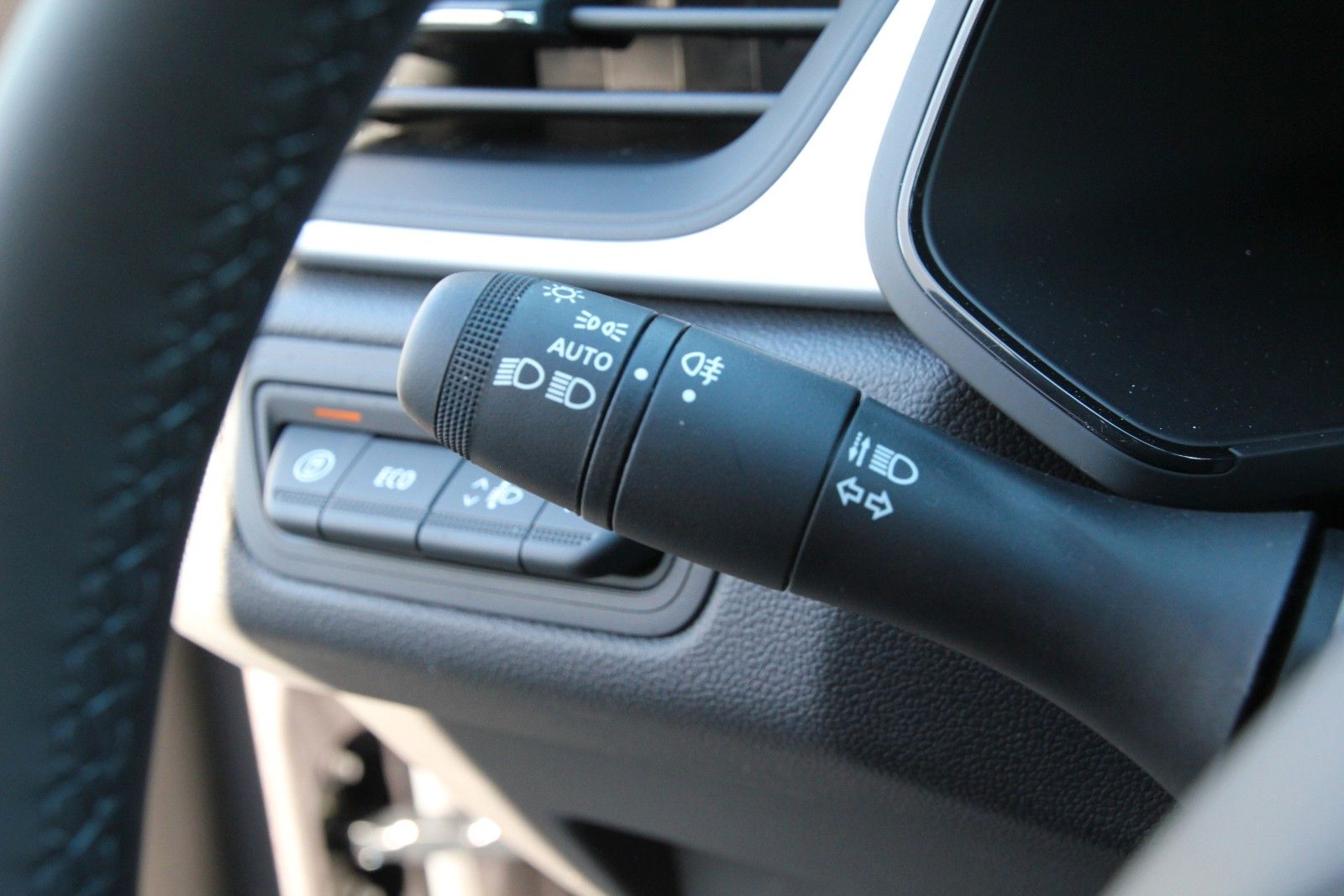 Fahrzeugabbildung Mitsubishi ASX Basis