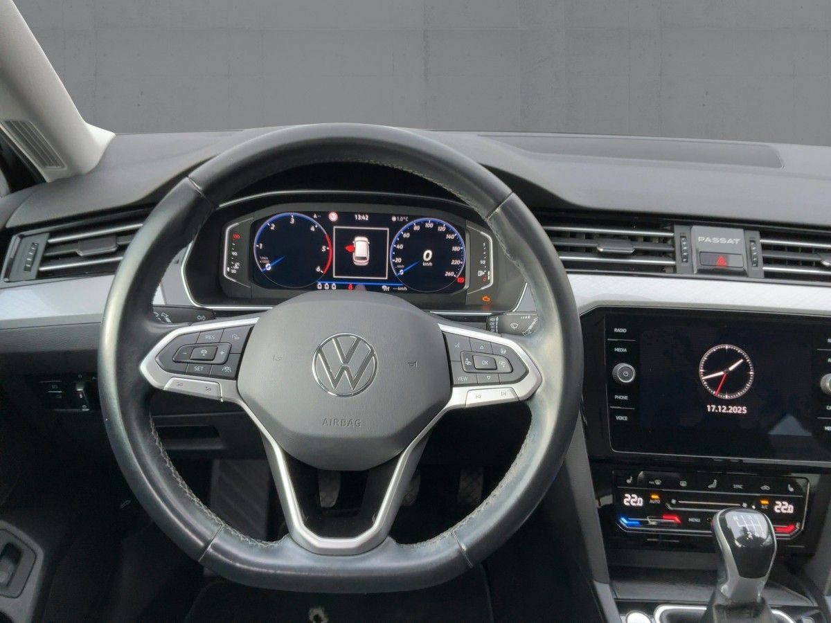 Volkswagen Passat Variant - Bild 10