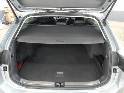 Volkswagen Passat - Bild 9