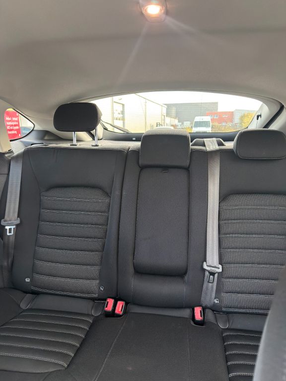 Ford Mondeo - Bild 25