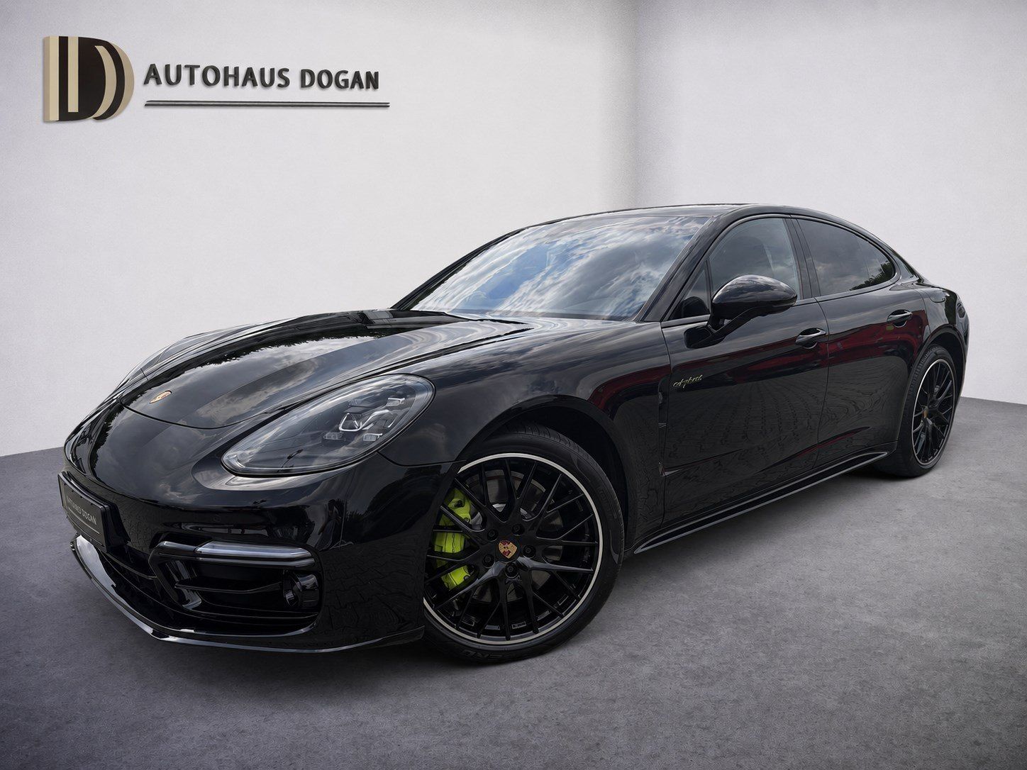 Porsche Panamera 4 Sport-Design 360 Abgas 18Wege SoftClo