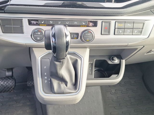 T6.1 Caravelle Trendline DSG kurzer Radstand Kli