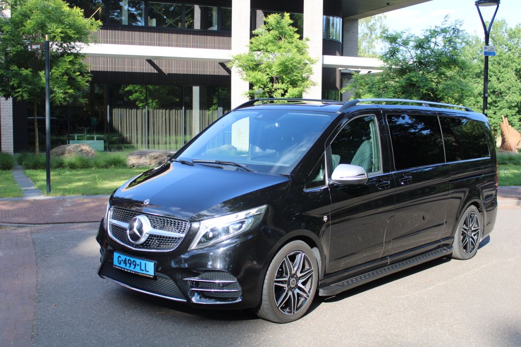 Mercedes-Benz VIP Ultra-Luxus V 300 extra lang à NL-5641 JA Eindhoven  Pays-Bas