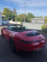 Porsche 992 4S Cabriolet mit Porsche Approved  - Porsche 992 von privat