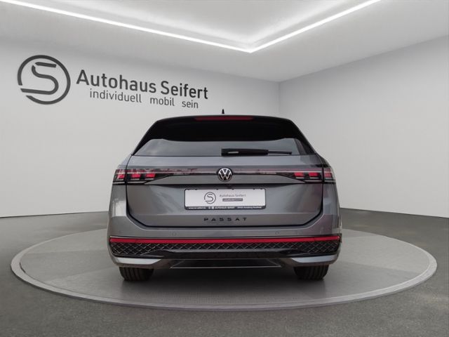Volkswagen Passat Variant R-Line 2.0 TDI DSG 4Motion foto 5