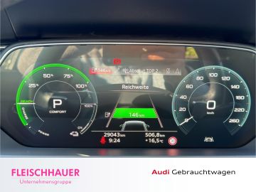 Audi Q8 e-tron - 8