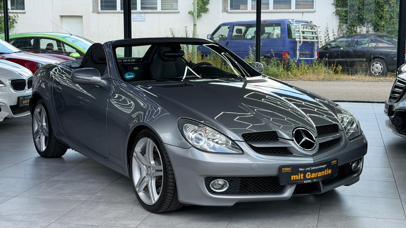 Mercedes-Benz SLK 300 2LOOK Edition V6 231 ch BVM / Harman Kardon / Cuir Nappa / Airscarf / Historique Mercedes