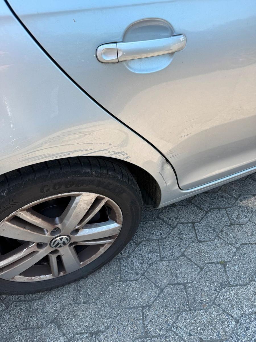 Volkswagen Golf 2012 — photo 7