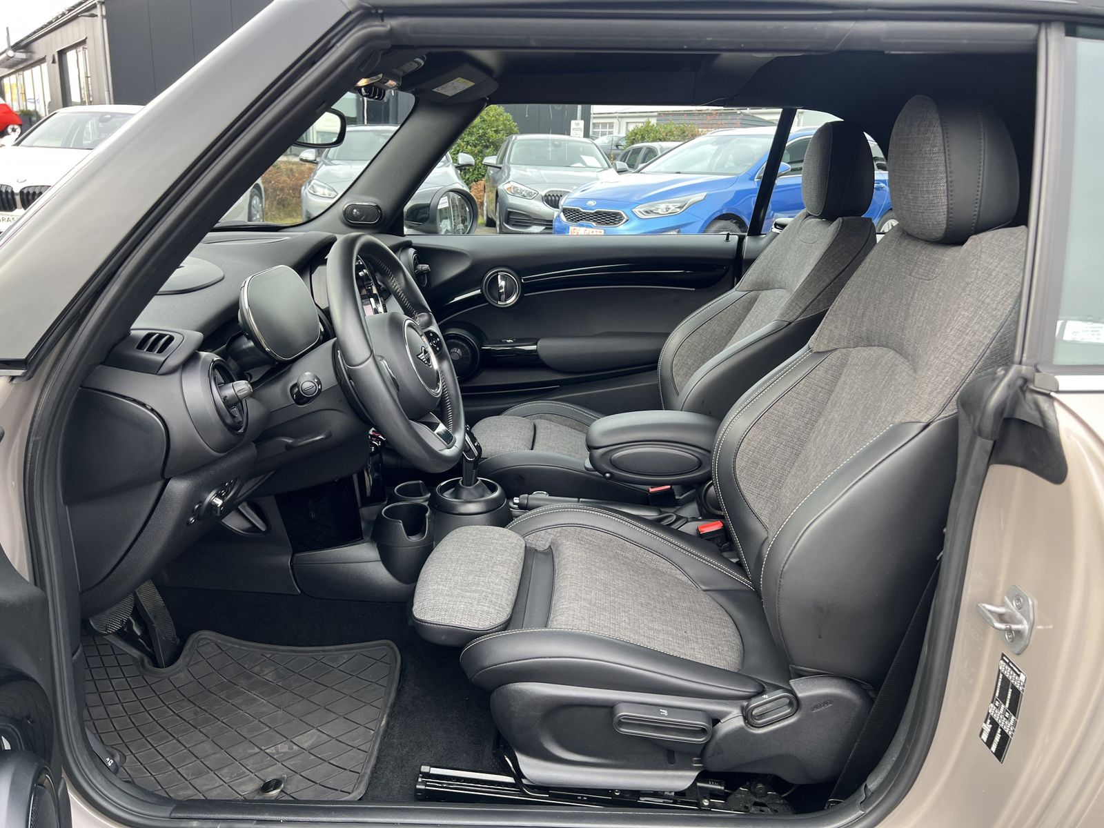 MINI Cooper S Cabrio - Bild 22