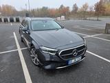 Mercedes-Benz  E 220 d 4MATIC T-Mod. +Pano+AHK-BUR.NP:86187€
