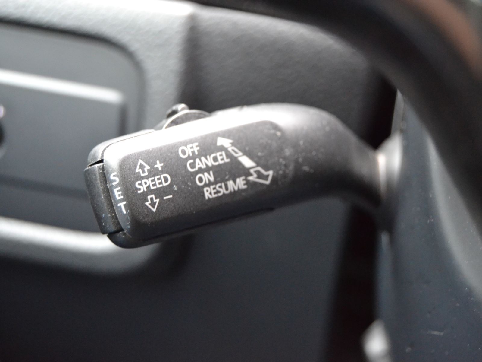 Touareg V8 4.2 TDI 340 PS R-Line Plus MEGA-VOLL/