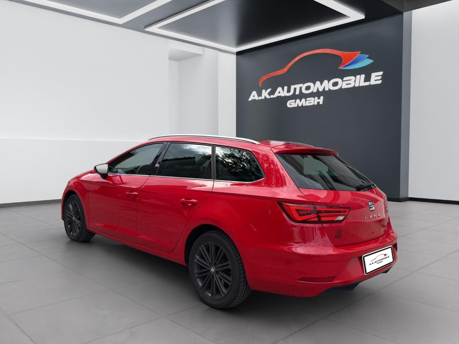 Seat Leon ST Xcellence Aut. Navi+Panorama+Kamera+LM