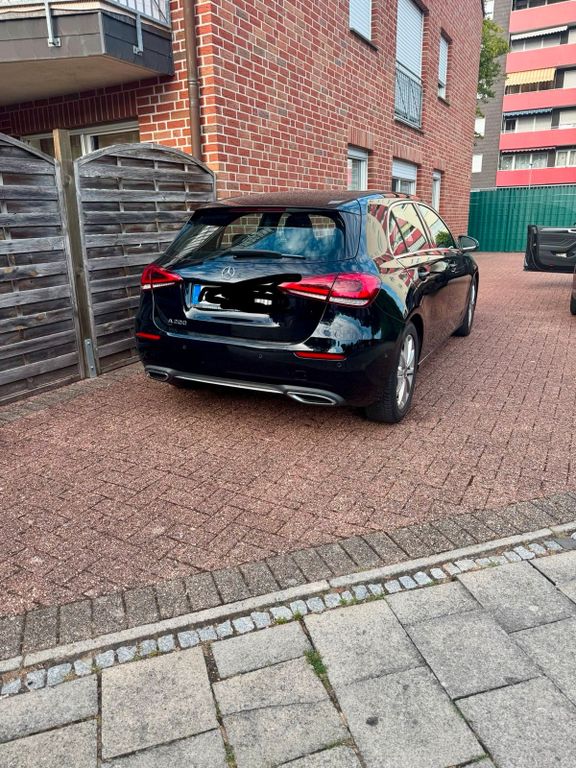 Image of Mercedes-Benz A 200