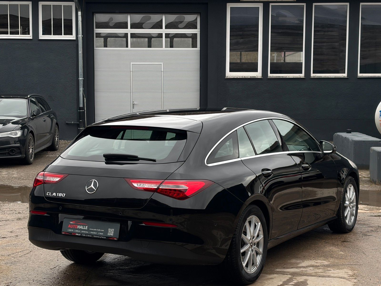 Fahrzeugabbildung Mercedes-Benz CLA 180 SB SHZ LKA TEMP MBUX Navi Wifi CarPlay