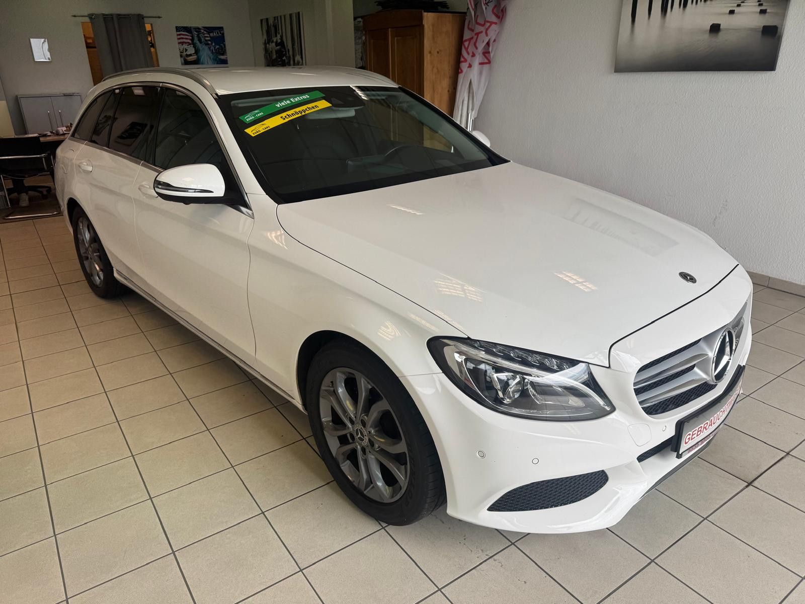 Fahrzeugabbildung Mercedes-Benz C 200 T-Modell AVANTGARDE/NAVI/KLIMA/