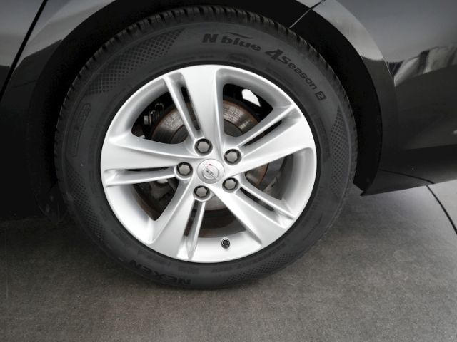 Insignia B ST BUSINESS ELEGANCE CDTI+ANHÄNGERKUP