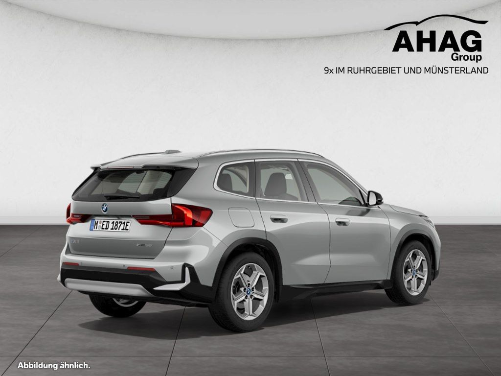 BMW iX1 - Bild 2