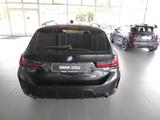 BMW 320 d xDrive Tou VSL DAB HiFi PGD AHZV LCP EU6 - mit Diesel-Antrieb: Schwarz, Ambiente-Beleuchtung