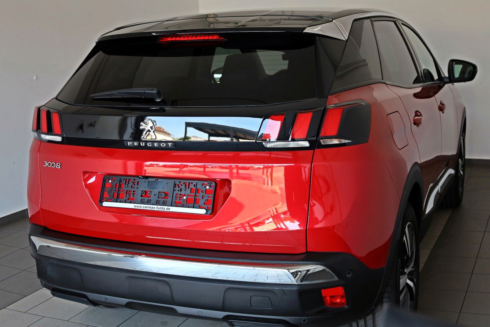 Fahrzeugabbildung Peugeot 3008 Allure T.Leder,Navi,SH,PDC,360°,Apple CarPl