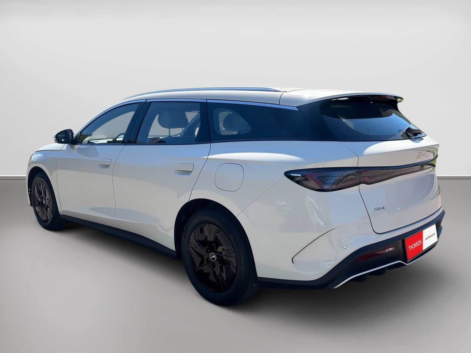 BYD SEAL 6
