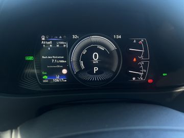 Lexus UX - 11