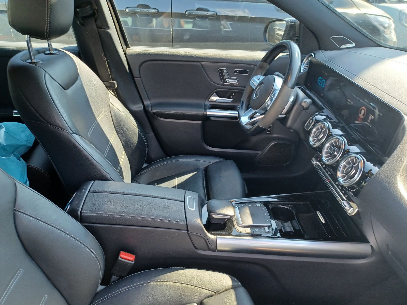 Mercedes-Benz EQA 250 ** AMG LINE / SHZ ** mit Garantie foto 21