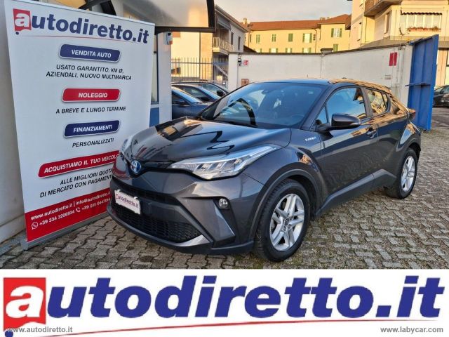 Toyota TOYOTA C-HR 1.8 Hybrid E-CVT Business