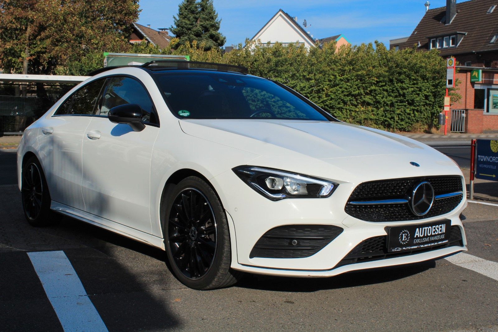 Mercedes-Benz CLA250 AMG-LINE PANO AMBIENTE KAMERA NIGHT 360° foto 4