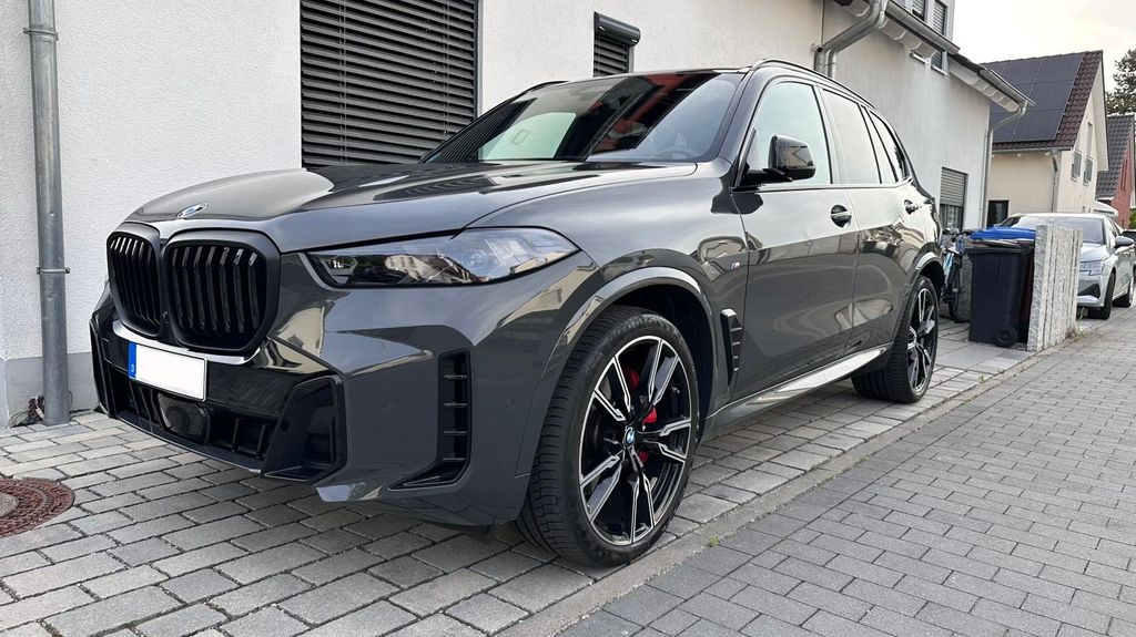 Image of BMW X5