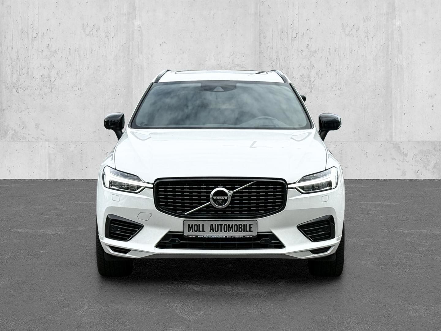 Volvo XC60 T6 AWD Recharge Plug-In Hybrid R Design Twi imagem 3