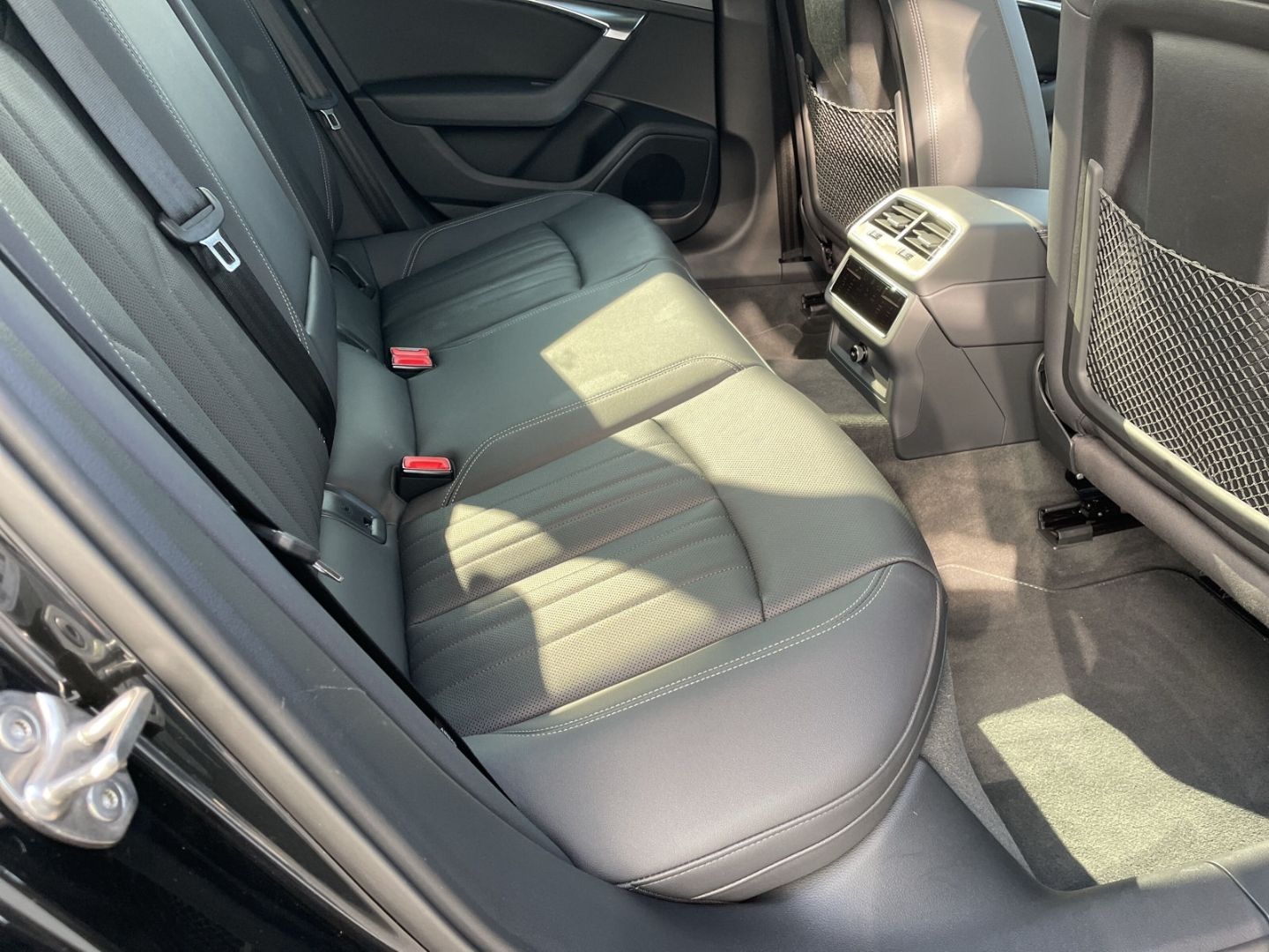 Audi A6 - Bild 8
