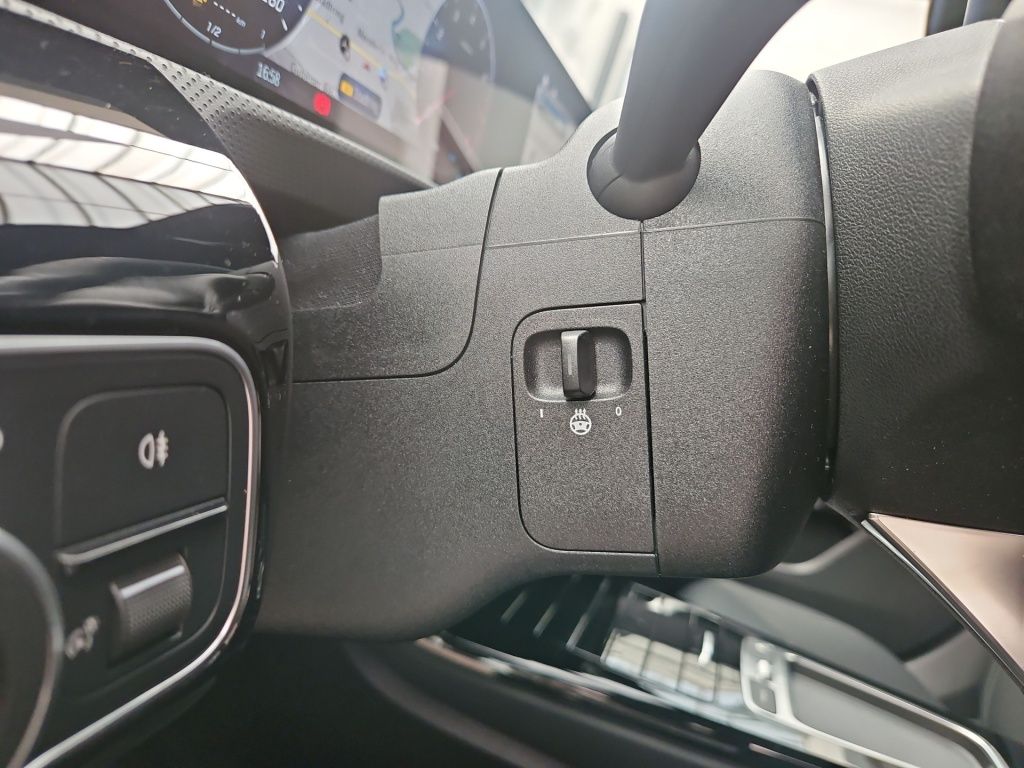Fahrzeugabbildung Mercedes-Benz A 180 Progressive Night Navi LED SHZ SpurH KAM